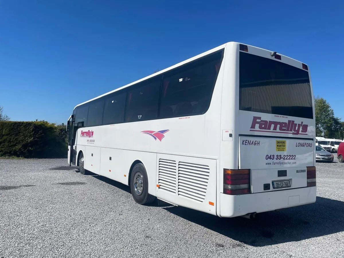 Van Hool T915 - Image 3