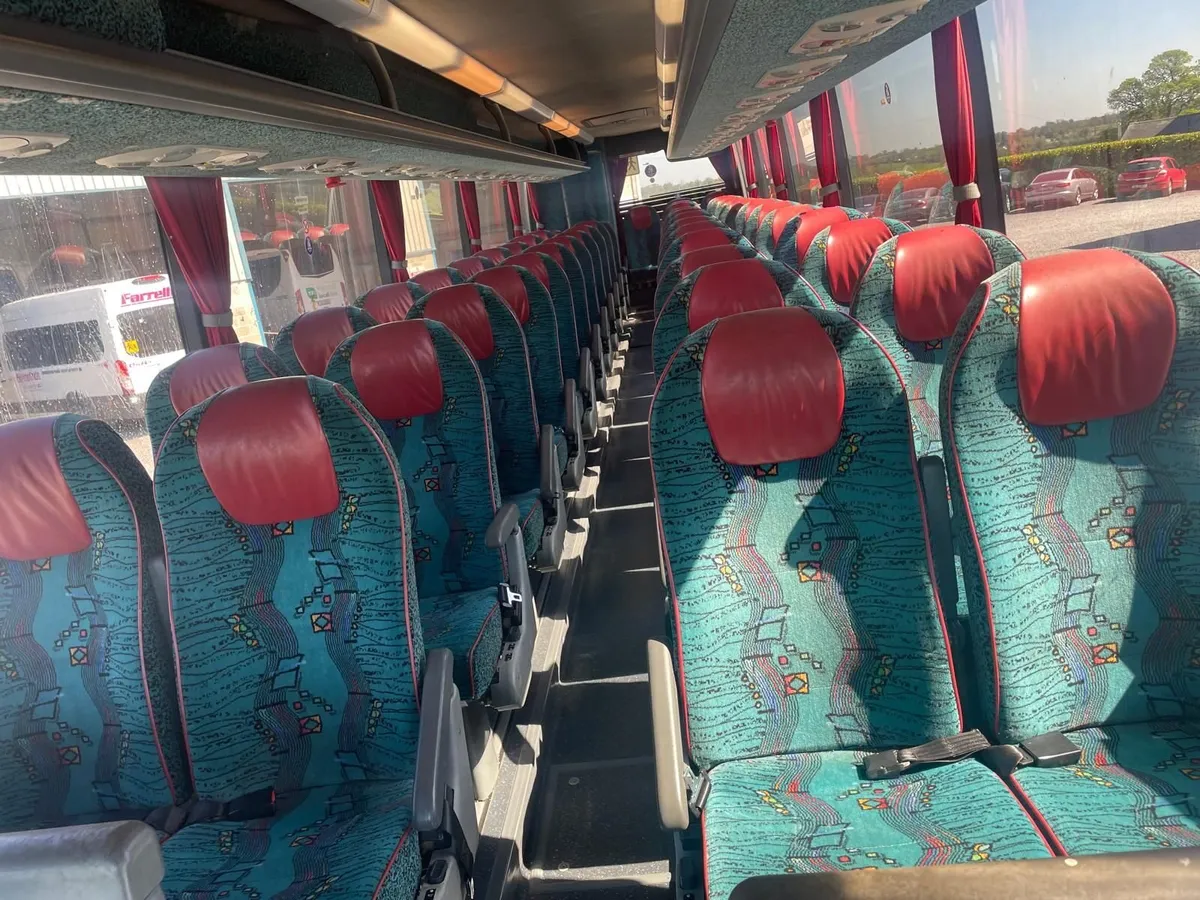 Van Hool T915 - Image 4