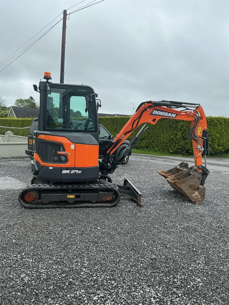 Doosan 2.7 ton mini digger