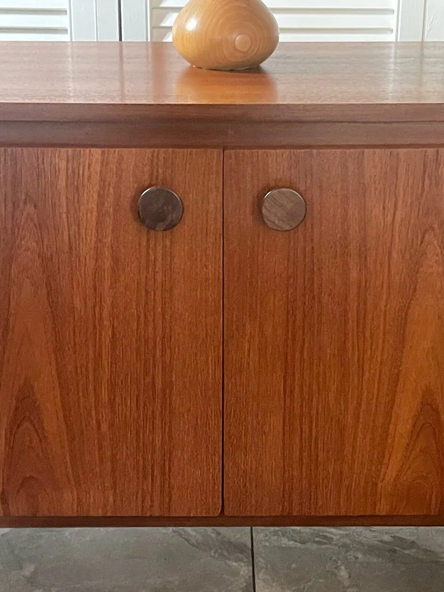 Mid century sideboard - Image 4