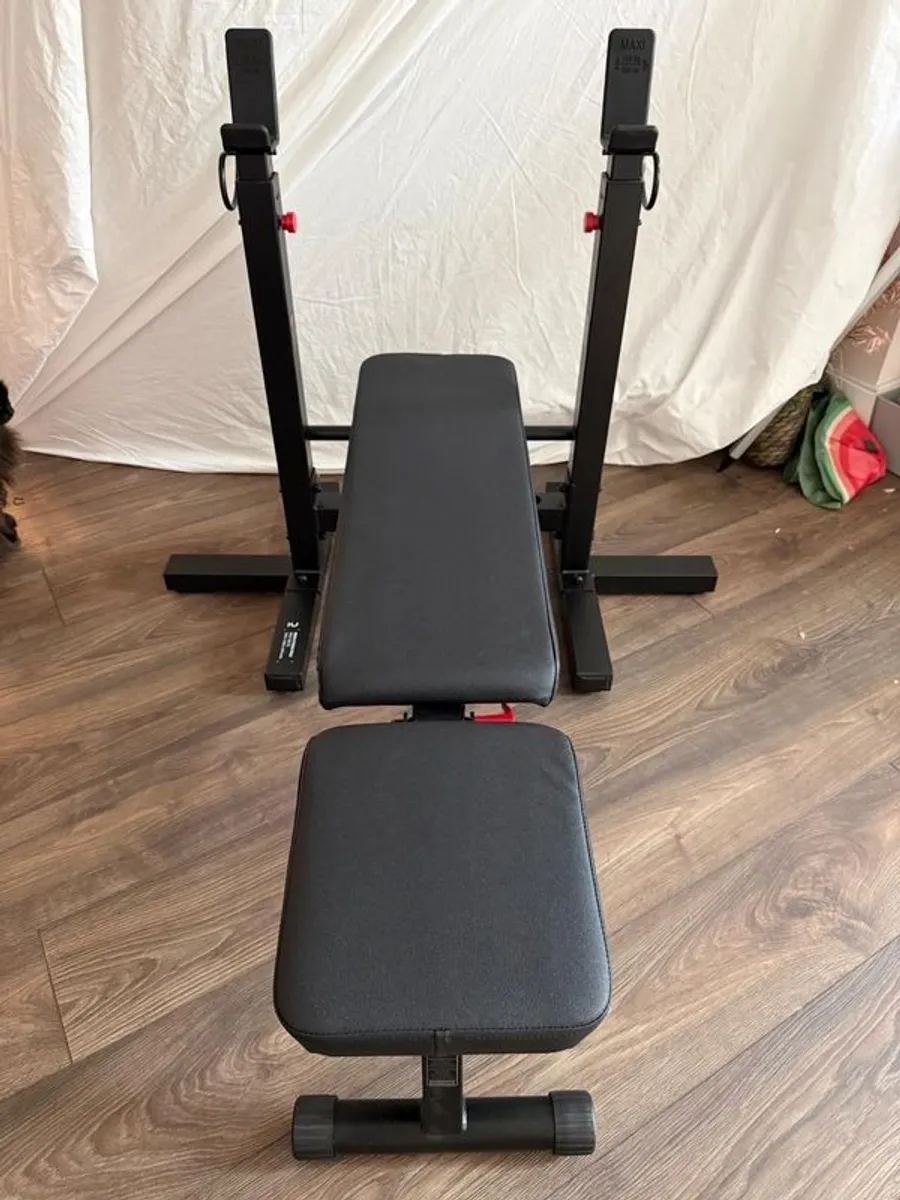 Tiltable Weights Bench - in perfect condition - Image 3
