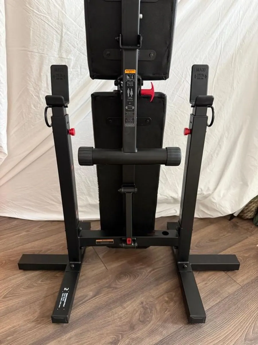Tiltable Weights Bench - in perfect condition - Image 1