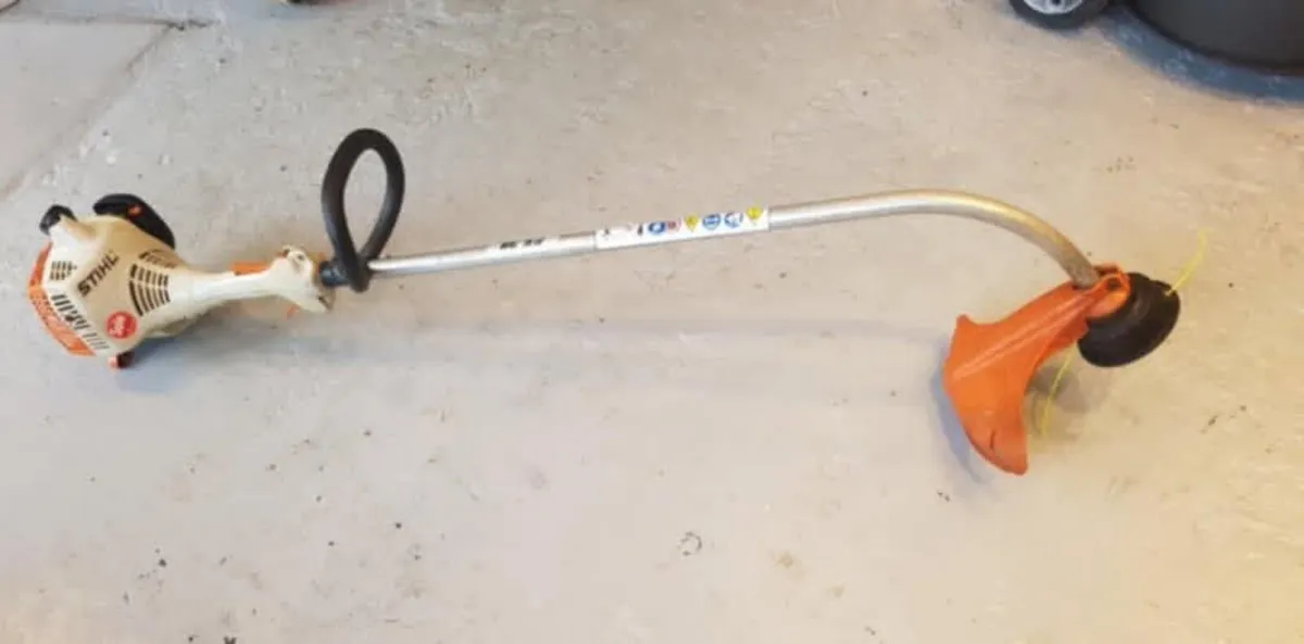STIHL FS 38 PETROL STRIMMER - FOR SALE - Image 1