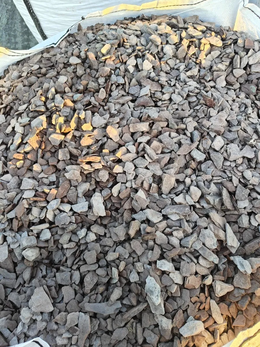 1 Ton Bag of 40mm Purple Shale