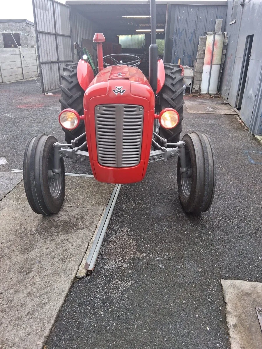 Massy Ferguson 35x - Image 1