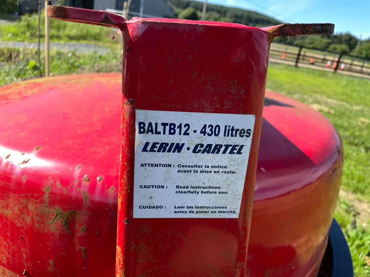 tractor mounted concrete mixer - Image 1