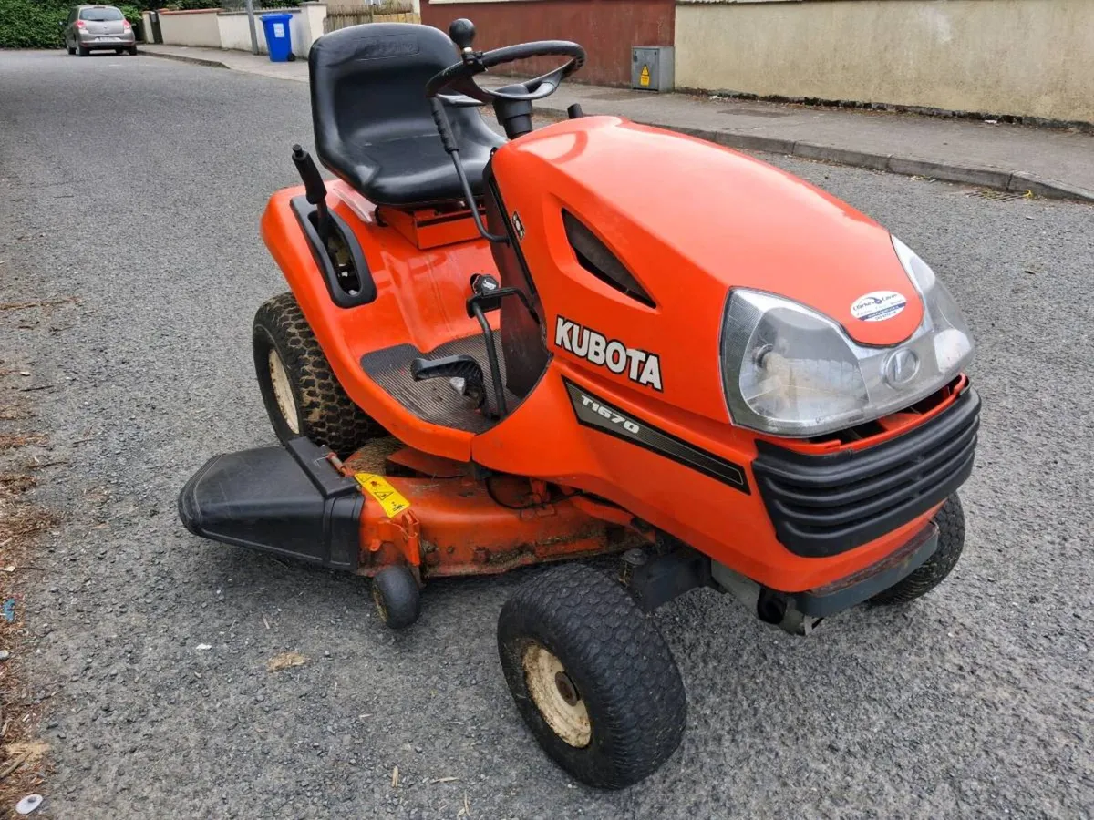 Kubota lawnmower mini tractor - Image 2