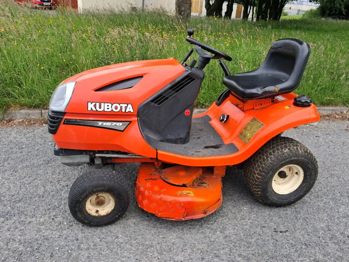 Kubota lawnmower mini tractor - Image 3