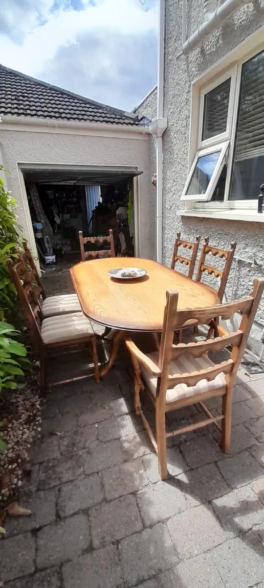 Teak Dining table and 6 chairs - Image 4