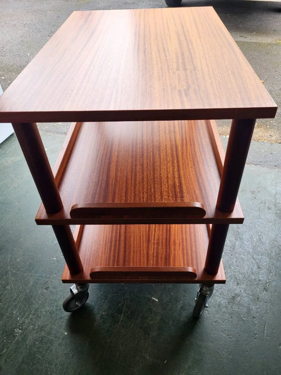 Excellent 3 shelf trolley - Image 2