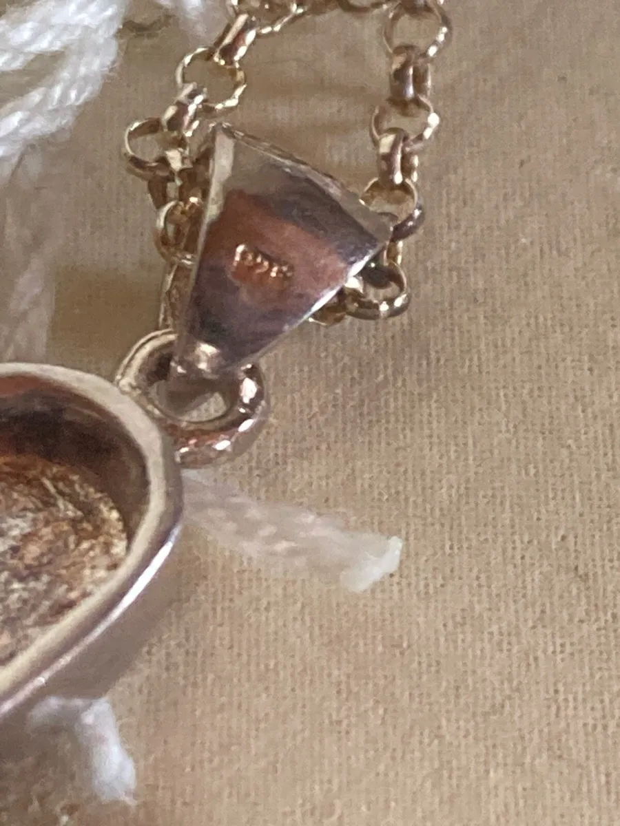Sterling Silver pendant and chain - Image 4