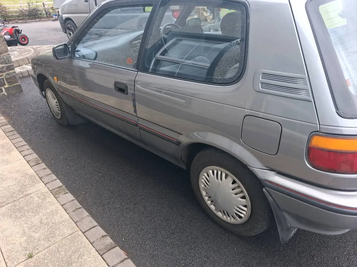 Toyota Corolla - Image 1
