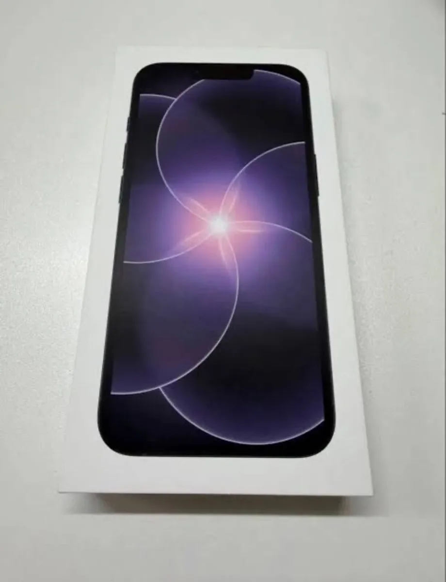 iPhone 17E 256GB Brand New 🆕