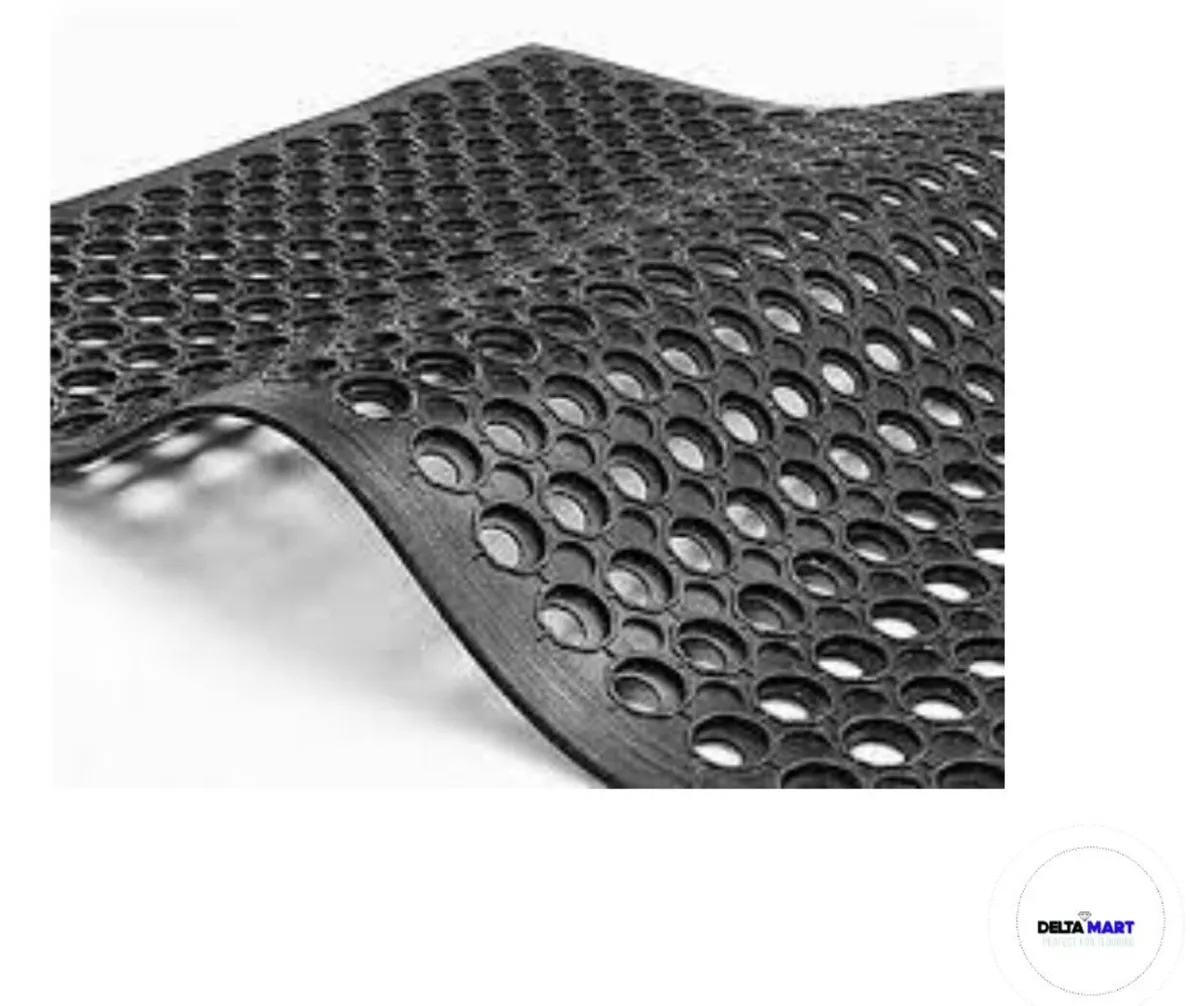 5ft x 3ft Industrial Rubber Mat – Heavy Duty Anti- - Image 4