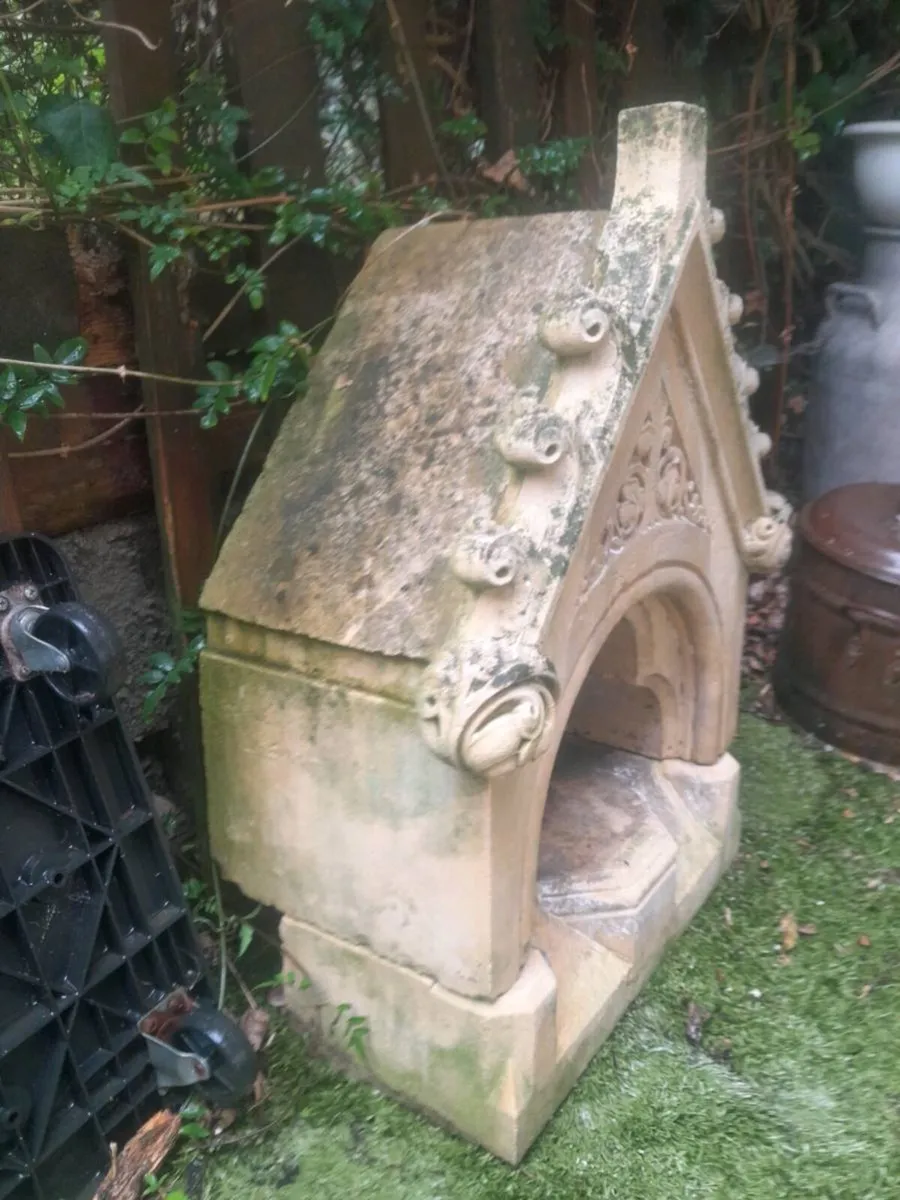Victorian Altar Features - Image 3