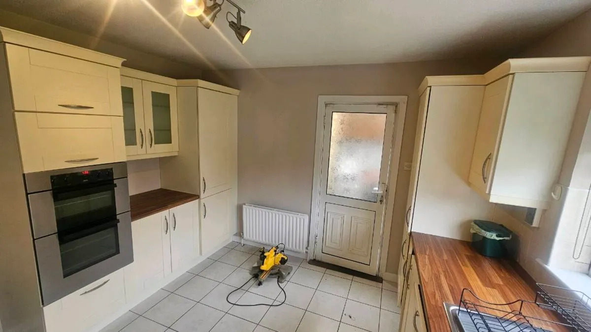 Kitchen - Image 3