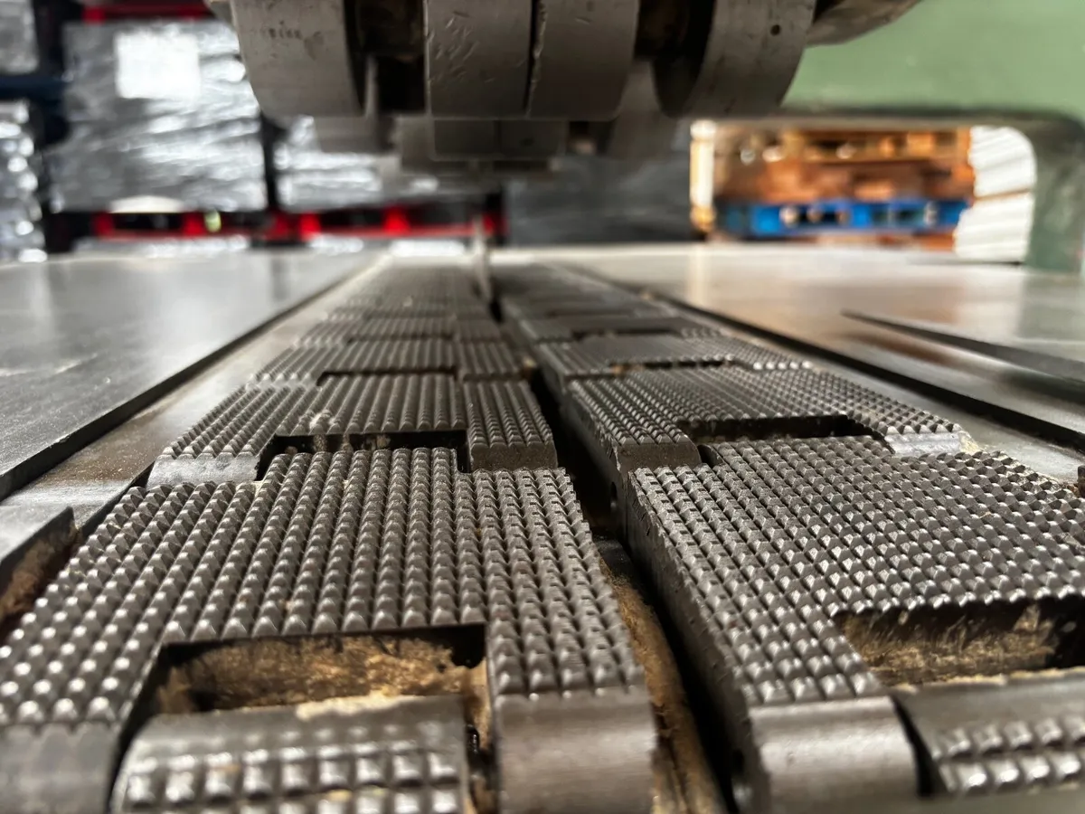 REDUCED! Wadkin PU Straight Line Edger - Image 2