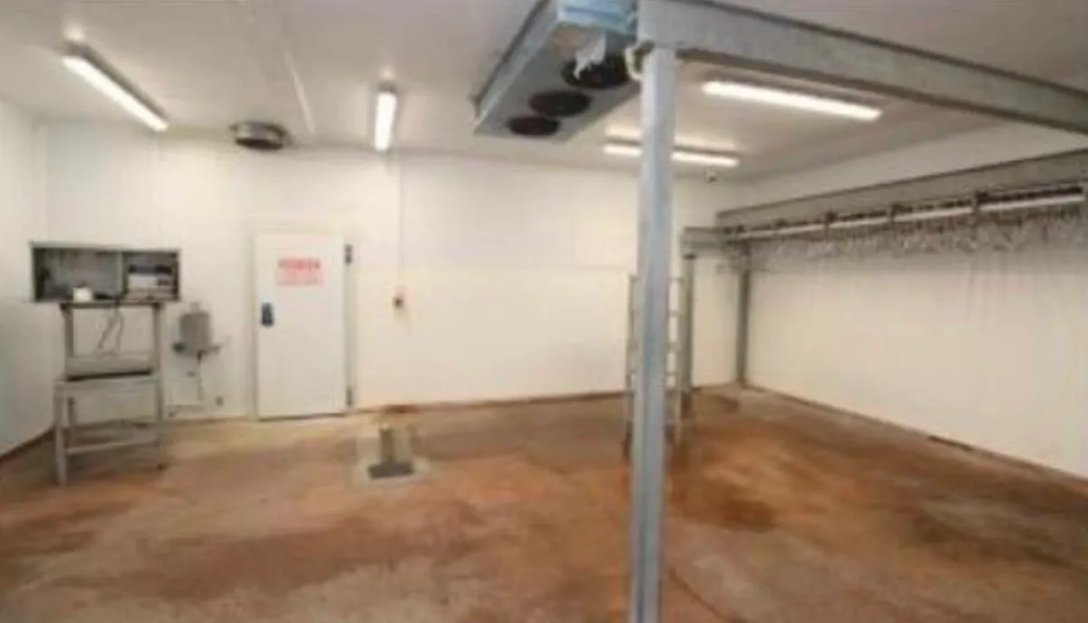 Storage unit - Image 2