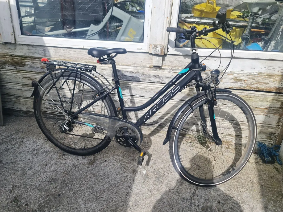 LADIES HYBRID BIKE KROSS TRANS 28 inch wheel - Image 1