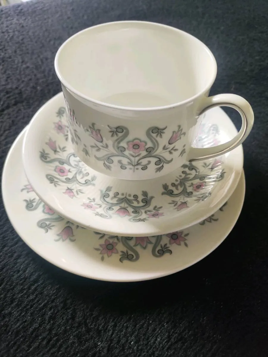 Paragon Tea Set - Image 2