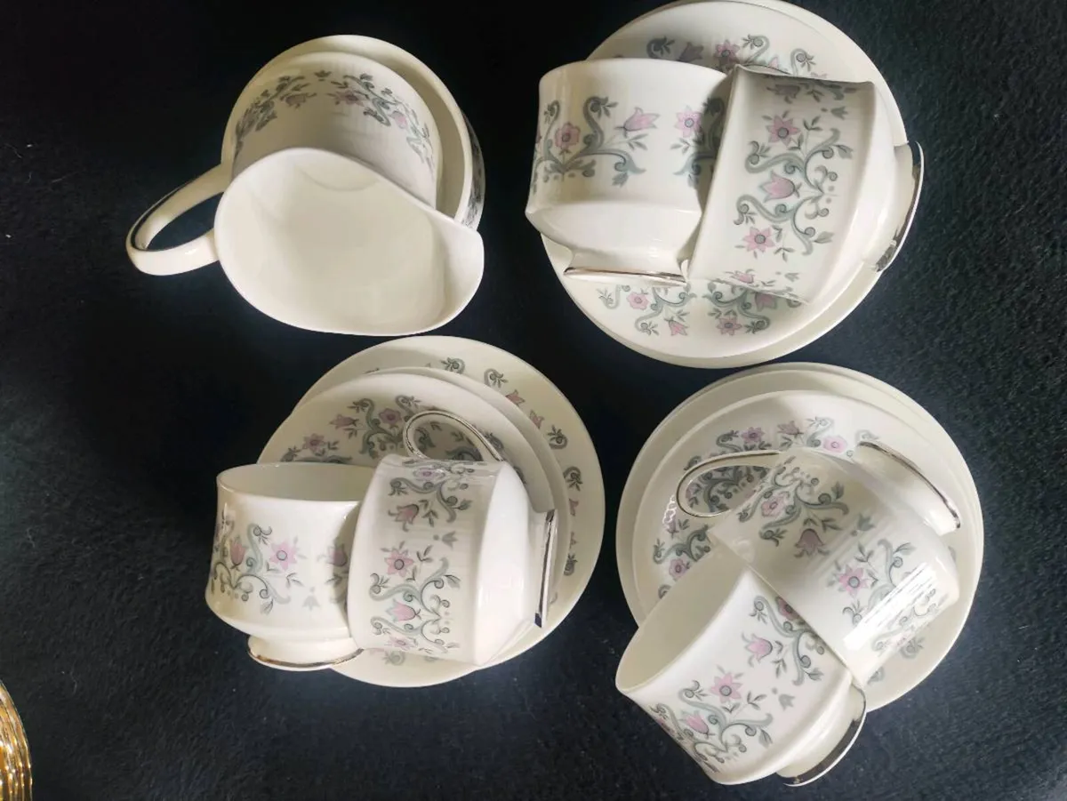 Paragon Tea Set - Image 4