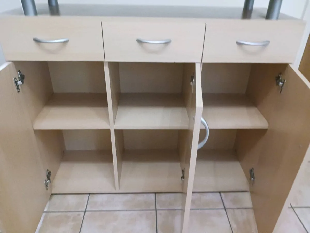 Sideboard - Image 3