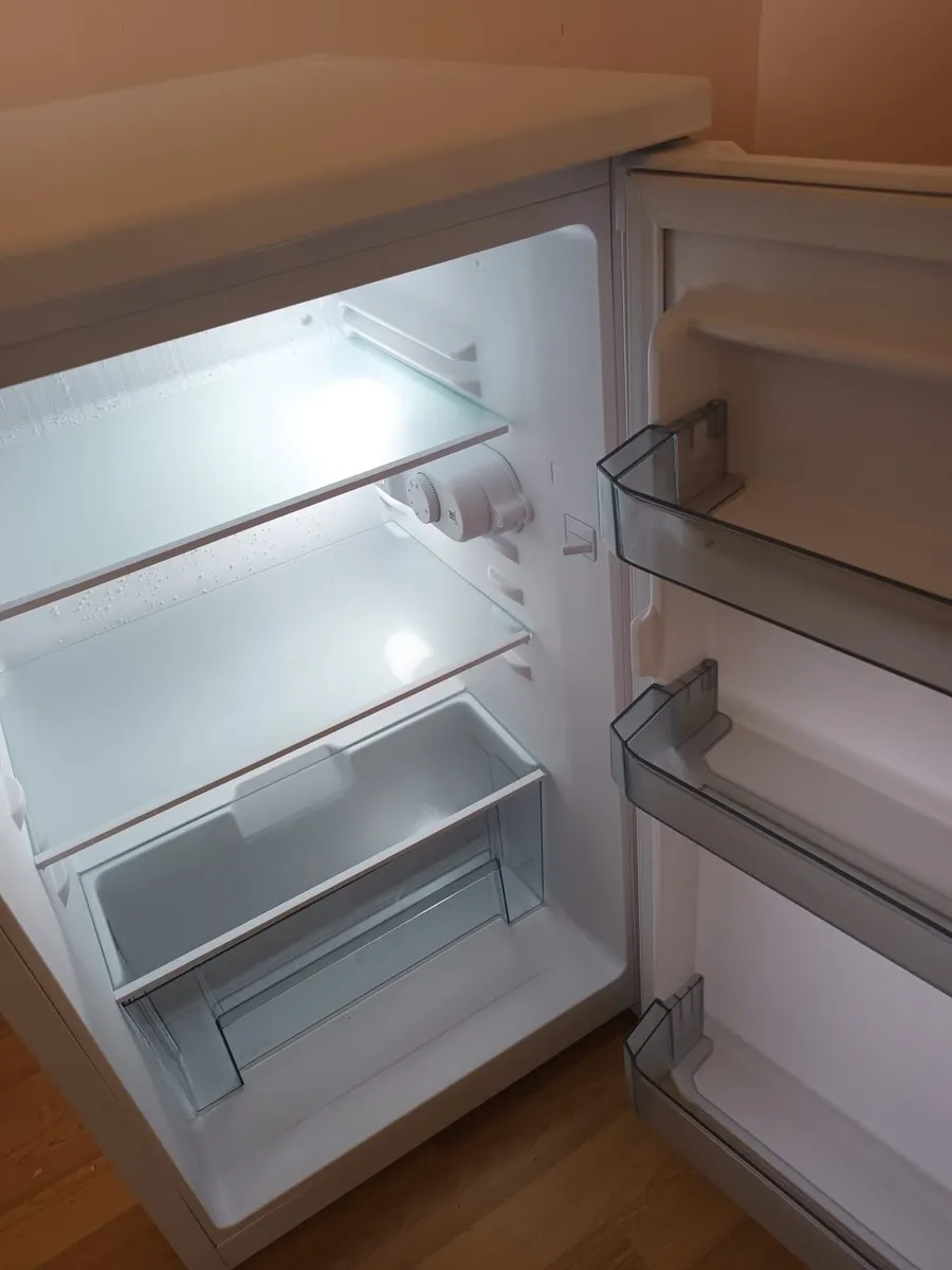 Fridge - Image 2