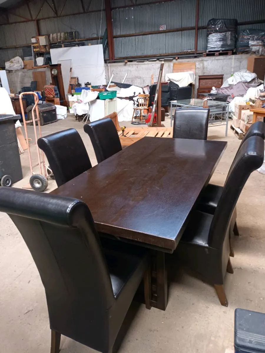 Table and Chairs - Image 1