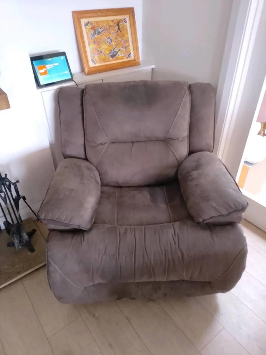 2 and 1 seater couch - Image 1