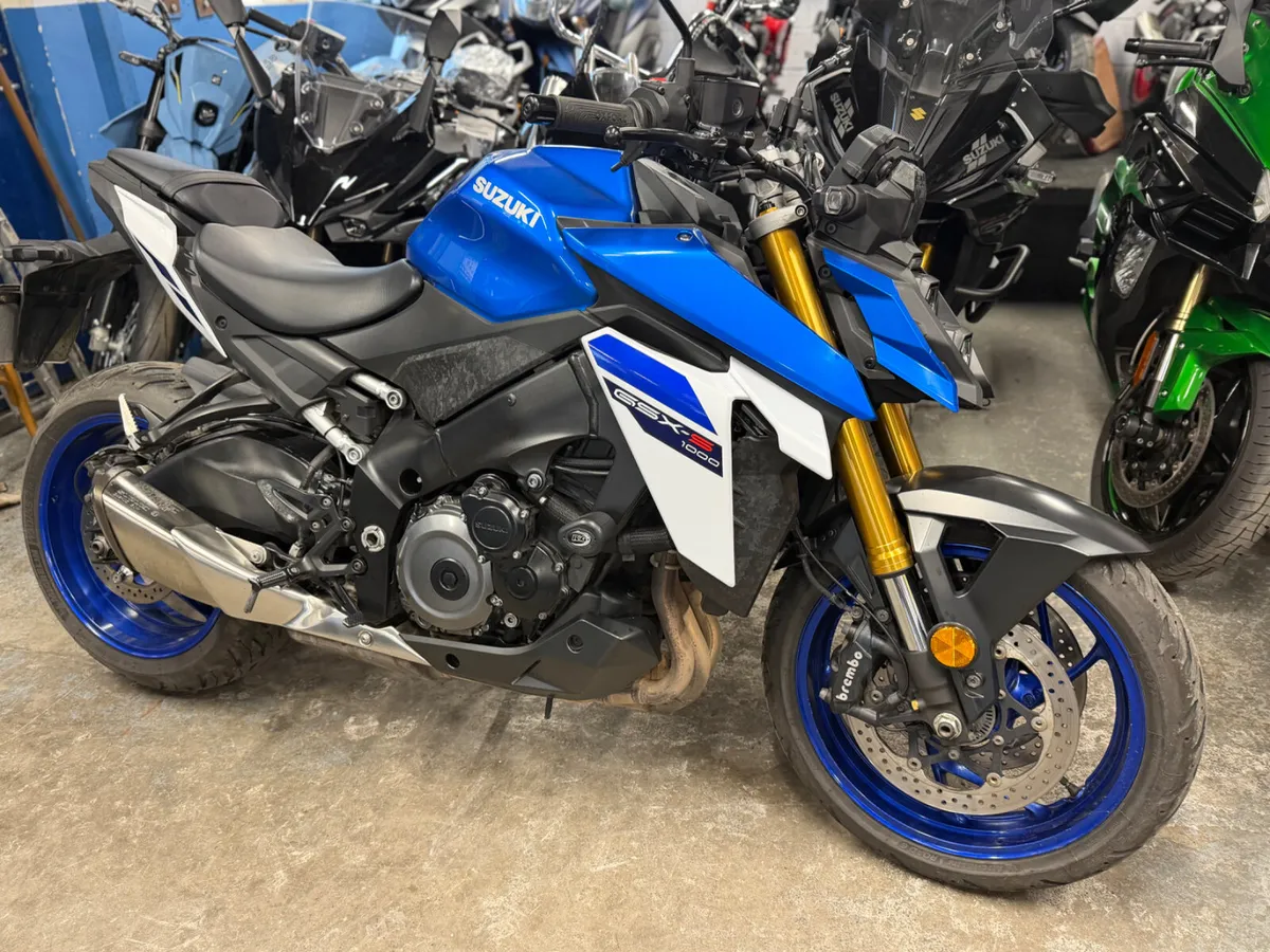 2024 SUZUKI GSX-S1000 - Image 2