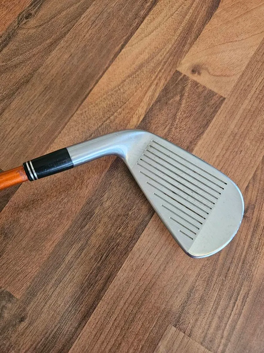 Srixon Zu 65 Utility Iron - Image 3