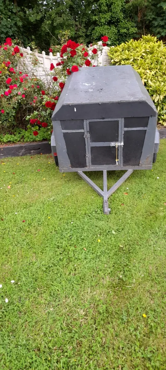 Dogbox - Image 4