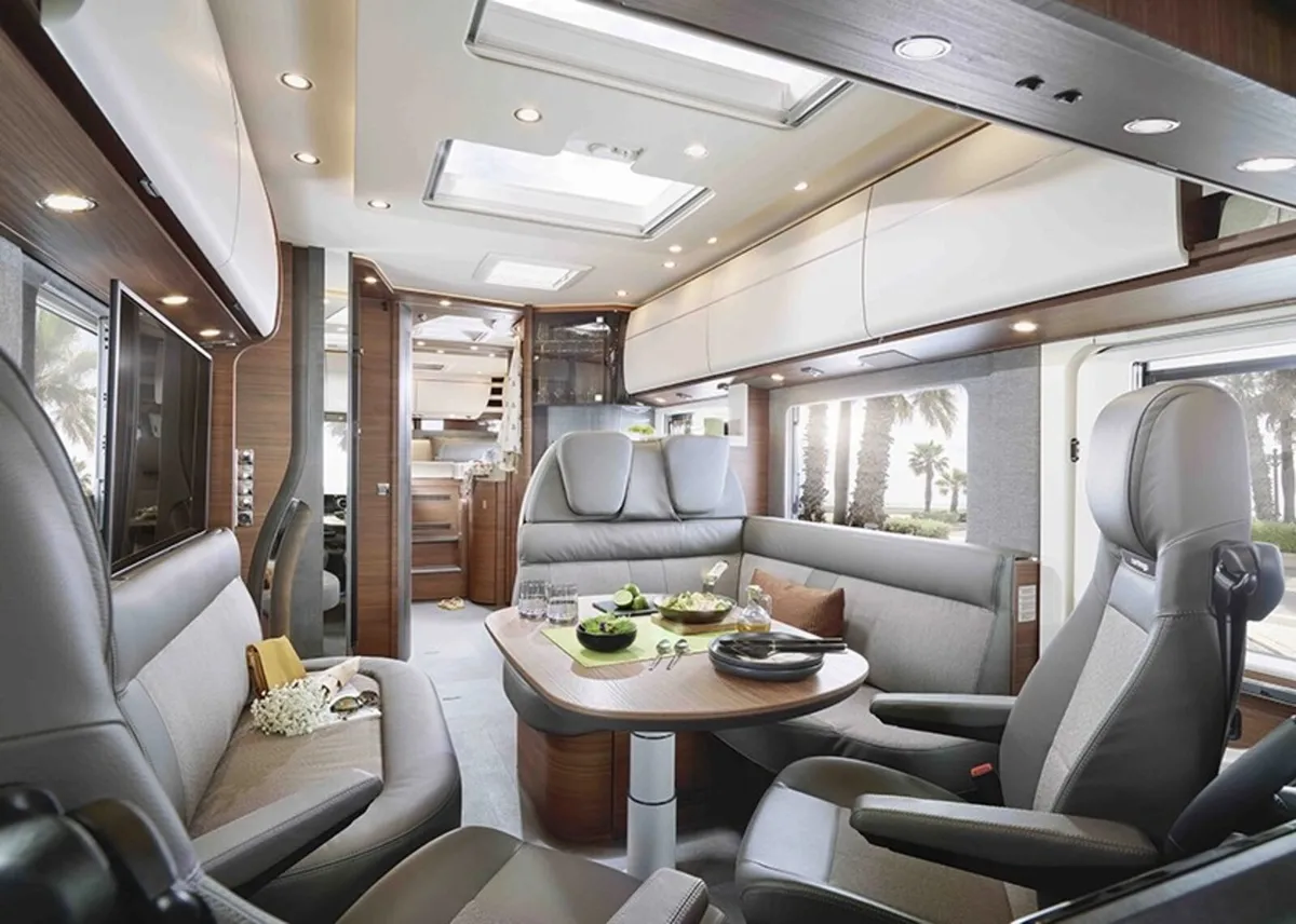 CARTHAGO CHIC C-LINE I 5.0 QB L MB SPRINTER - Image 4