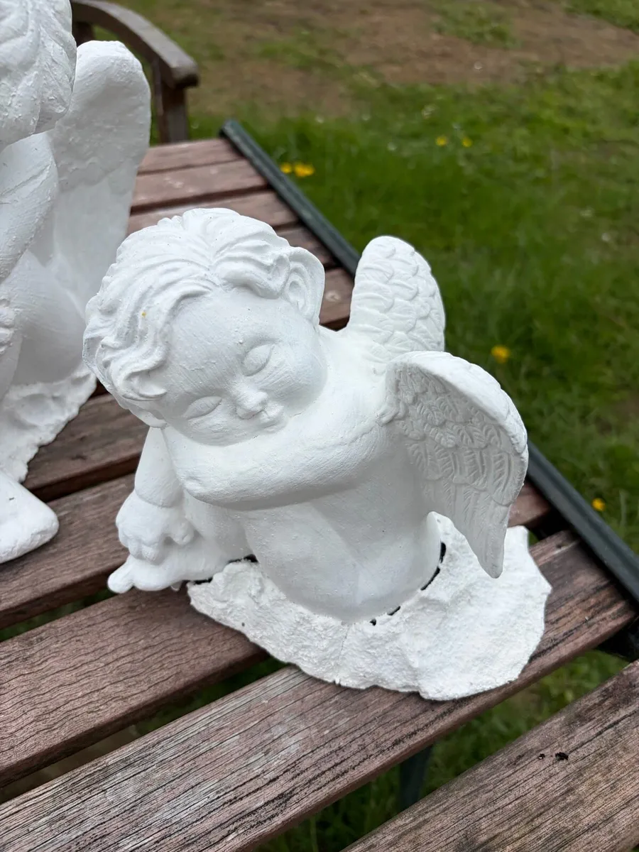 3 concrete garden statues (angel) NEW - Image 2