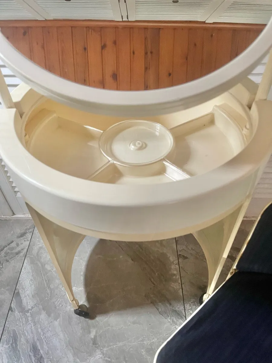 Mid century vanity - Image 3