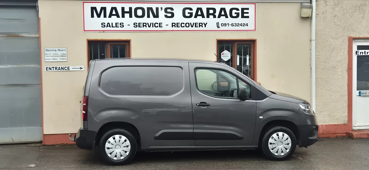 Toyota Proace 2021 - Image 2