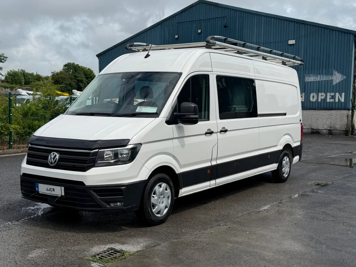 Volkswagen Crafter 2018 (182) LWB 7 SEATER - Image 1