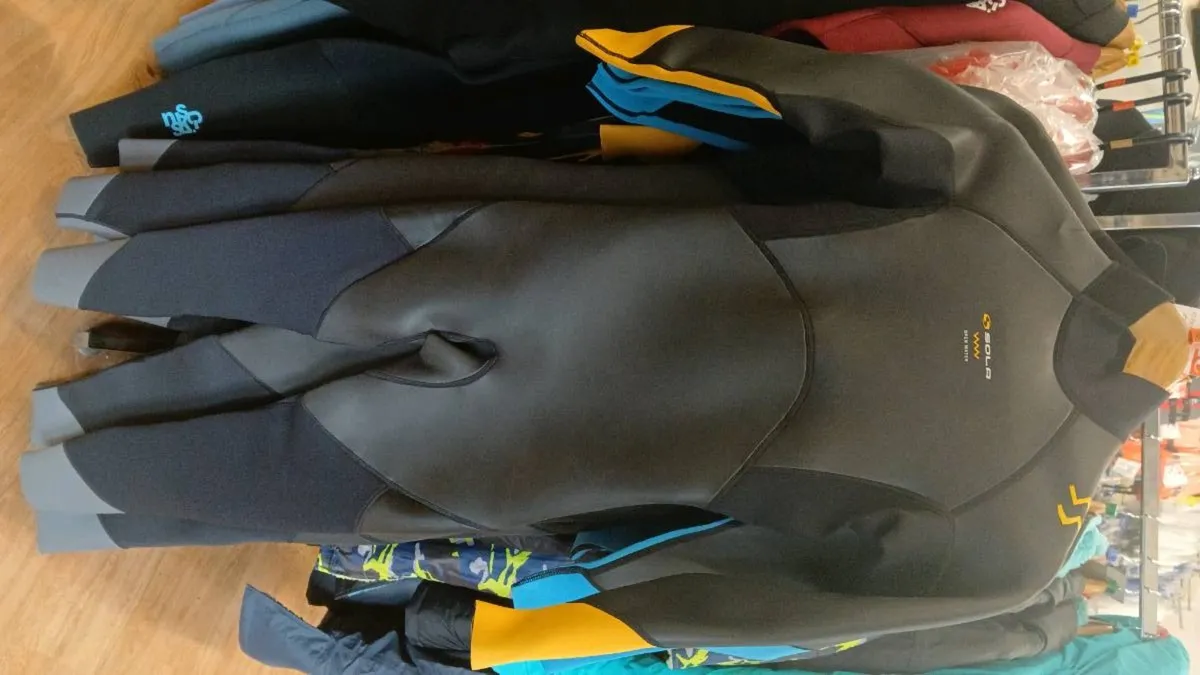 Swimming wetsuits, Open Water - Image 1