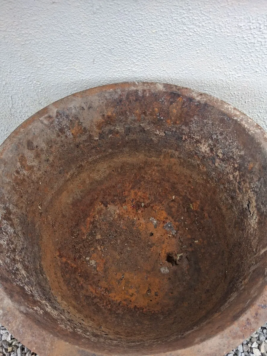 Famine pot - Image 2