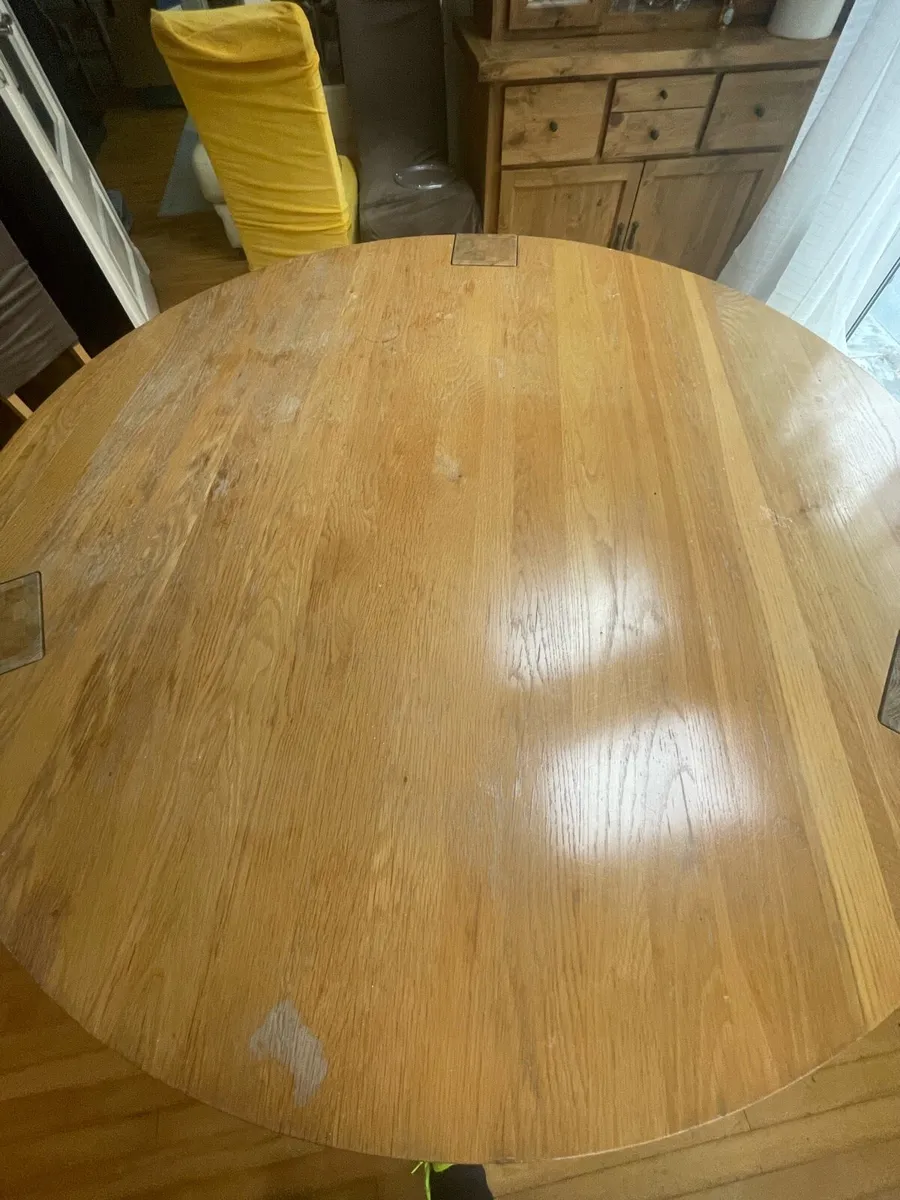 Round dining table - Image 4