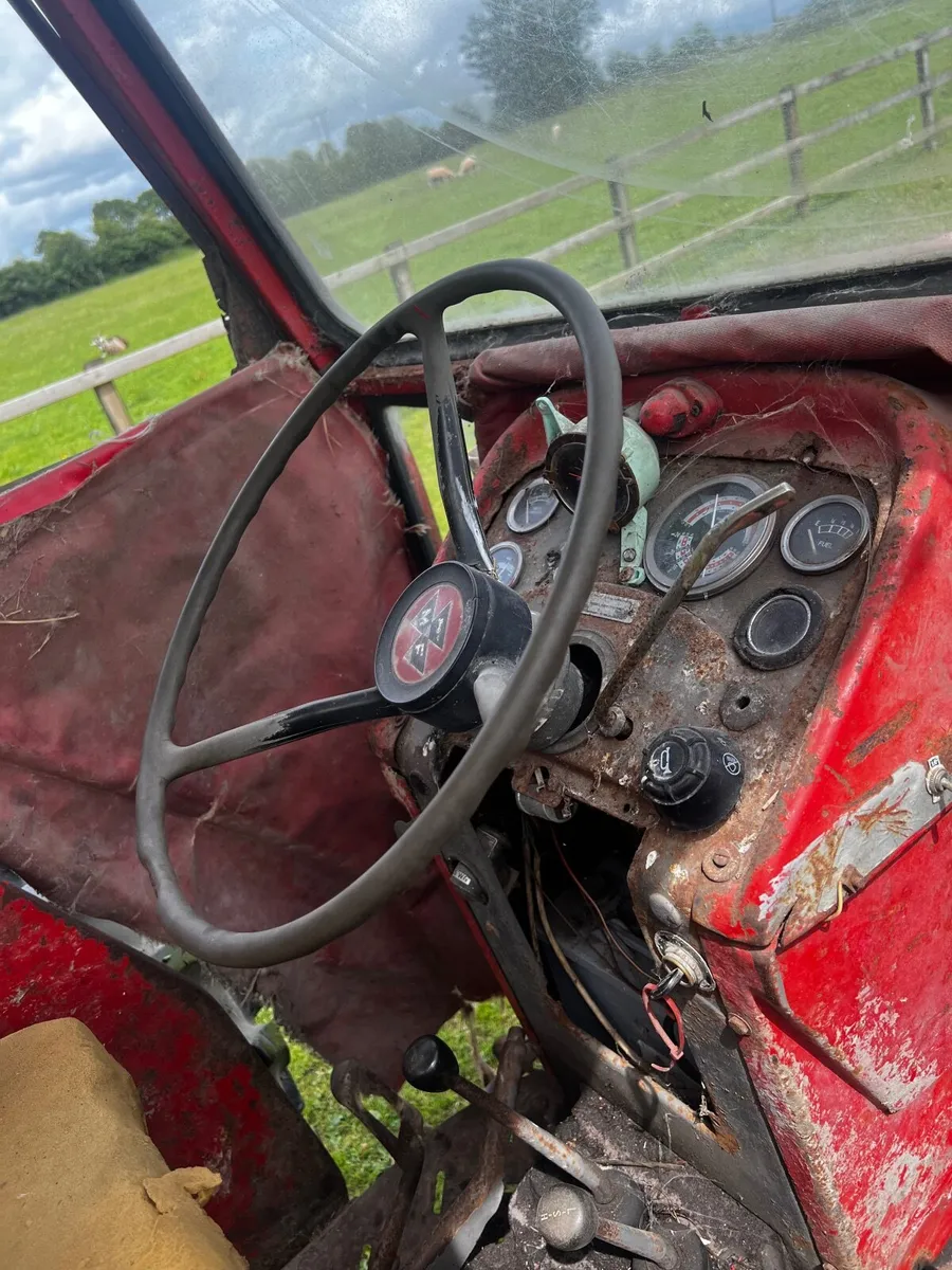 Massey Ferguson 165 - Image 2