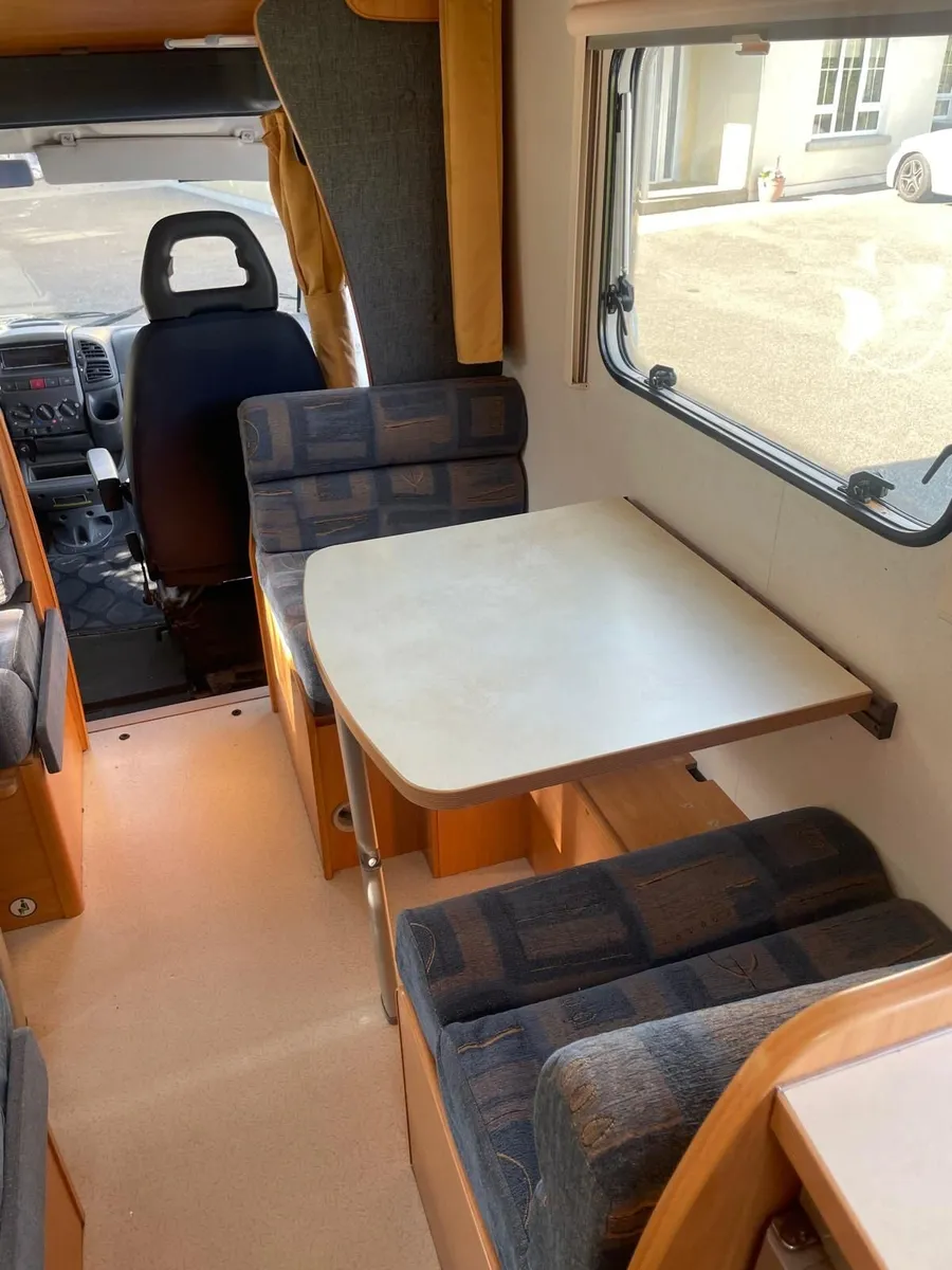 Motorhome- 7-Berth Challenger Genesis 45 (LHD) - Image 4
