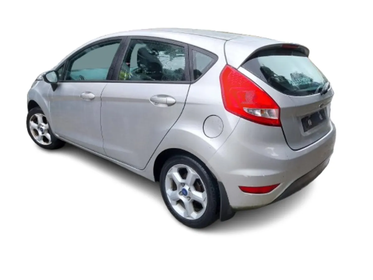 2011 FORD FIESTA For Breaking/Dismantling - Image 4