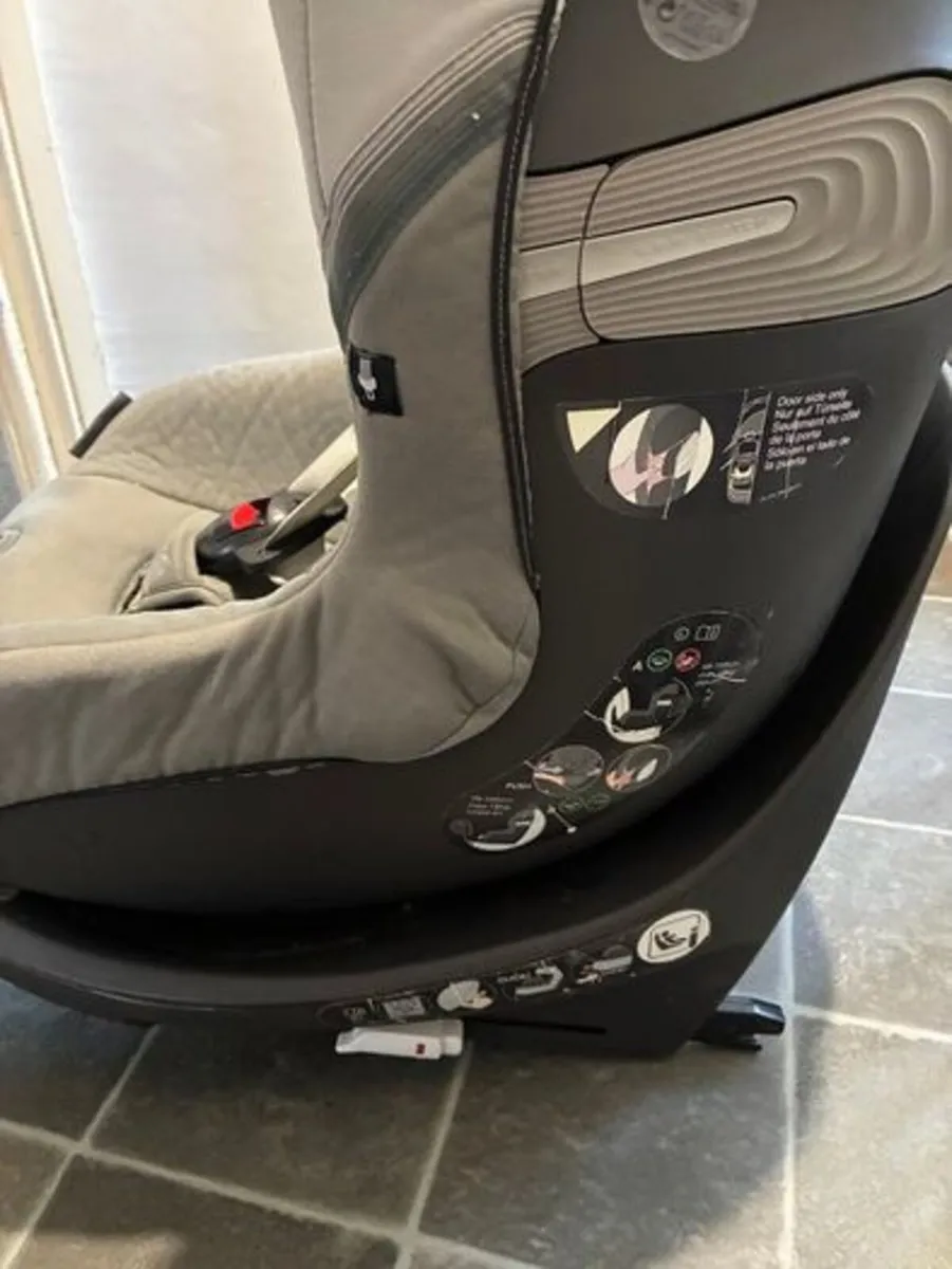 Cybex Sirona S I-size 360 rotating car seat - Image 3