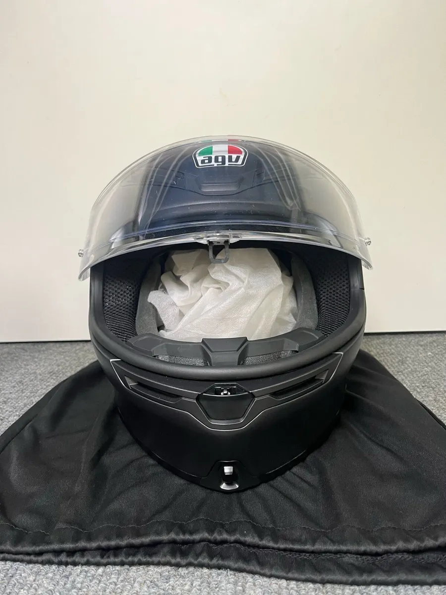 AGV Motorbike Helmet - Image 3