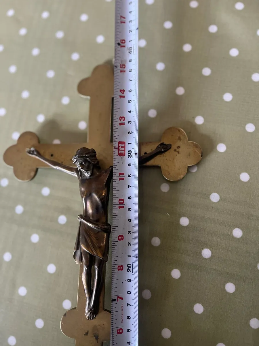 Antique Brass Crucifix - Image 4