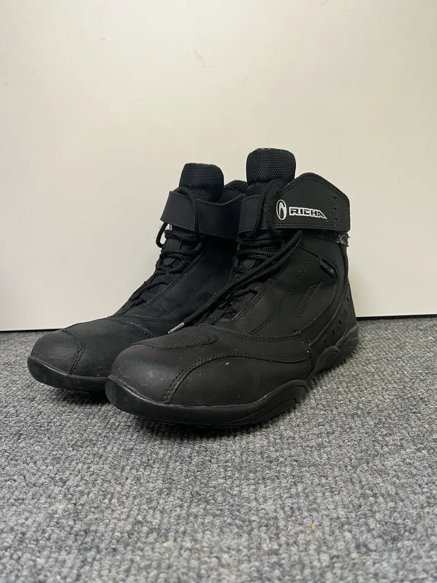 Richa MotorCycle Boots size 11uk - Image 1