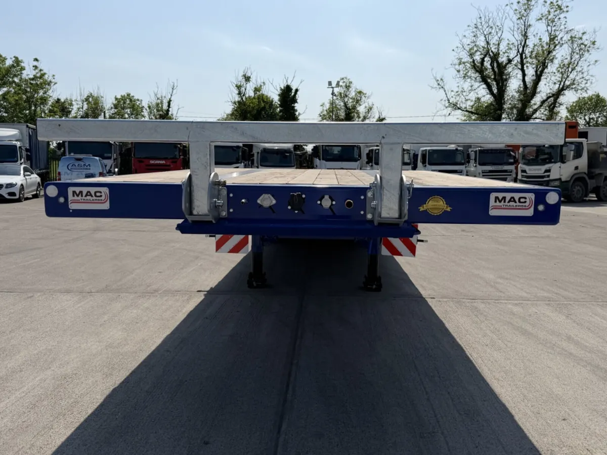 BRAND NEW UNUSED 2026 MAC LOW LOADER - Image 2
