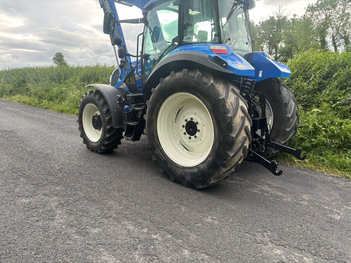 New Holland T5.110 c/w loader - Image 2