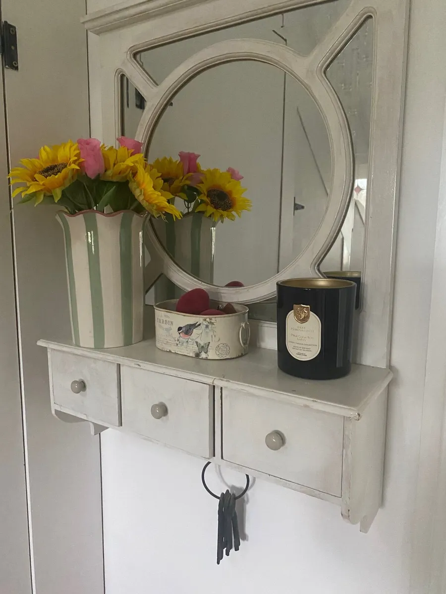 Walled Mirror unit - Image 3